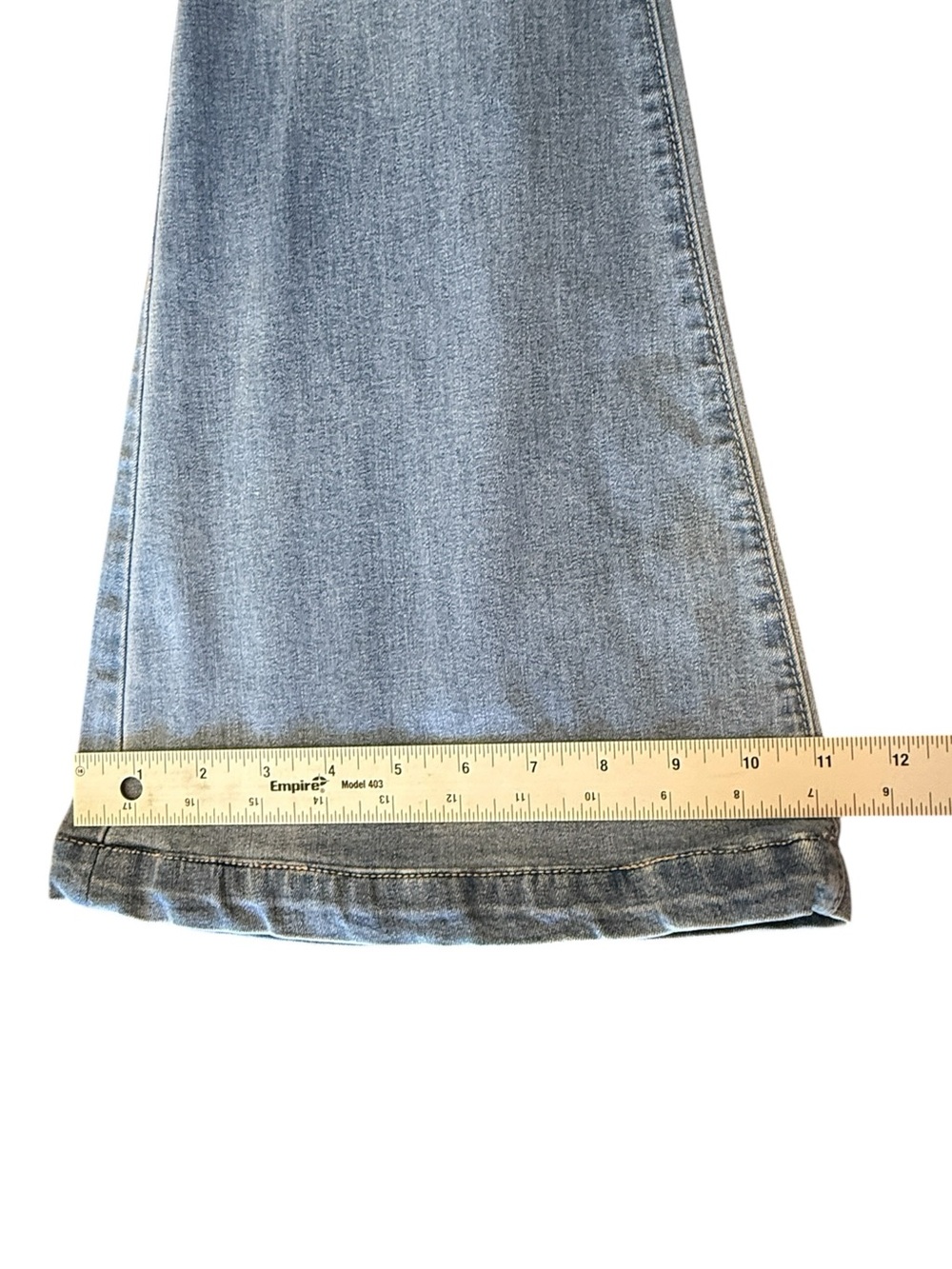 Free People Venice Beach Flare
Jeans Women’s Size 25 - Picture 12 of 16